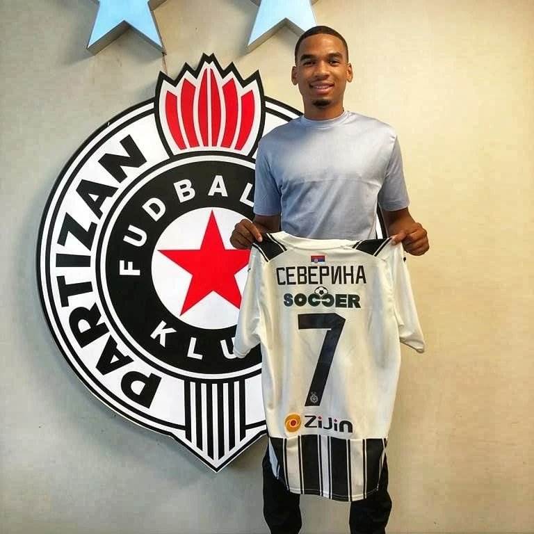 Partizan predstavio novi dres i Ksandera Severinu