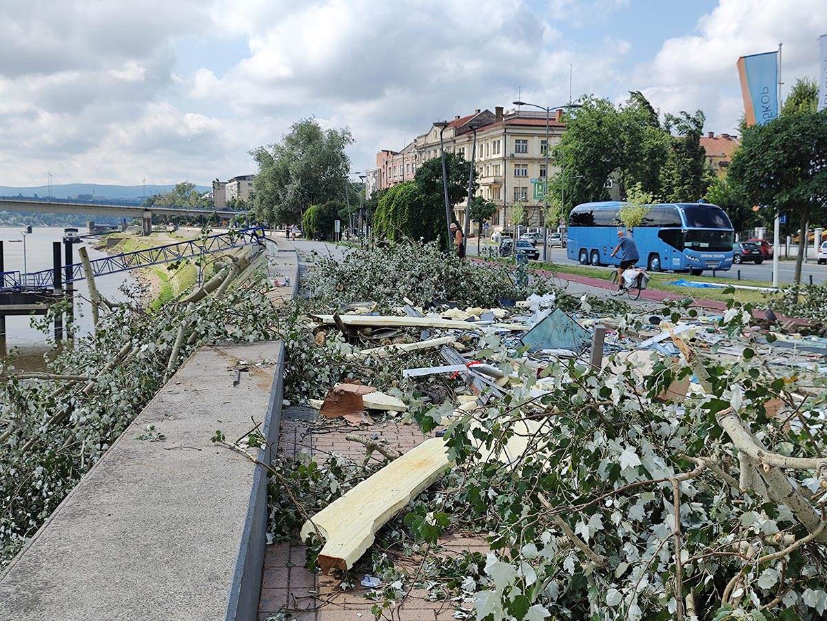 Posledice oluje u Novom Sadu
