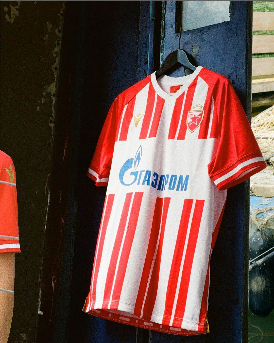 Nove garniture Zvezdinih dresova (6).jpg