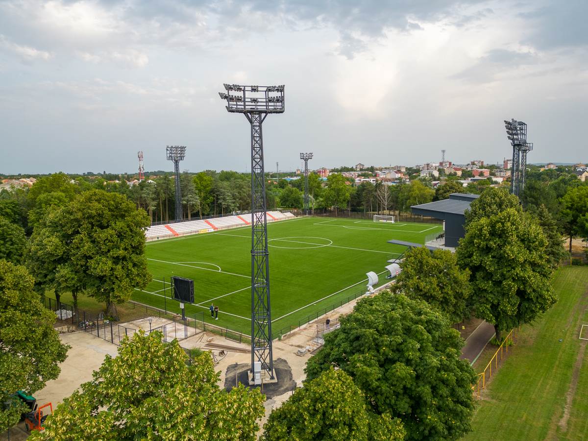 FK Železničar Pančevo Stadion-0302.jpg