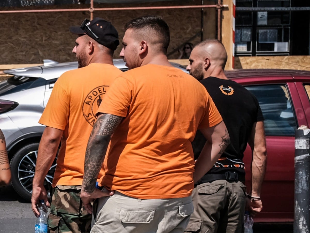 Navijači Apoela 4.jpeg