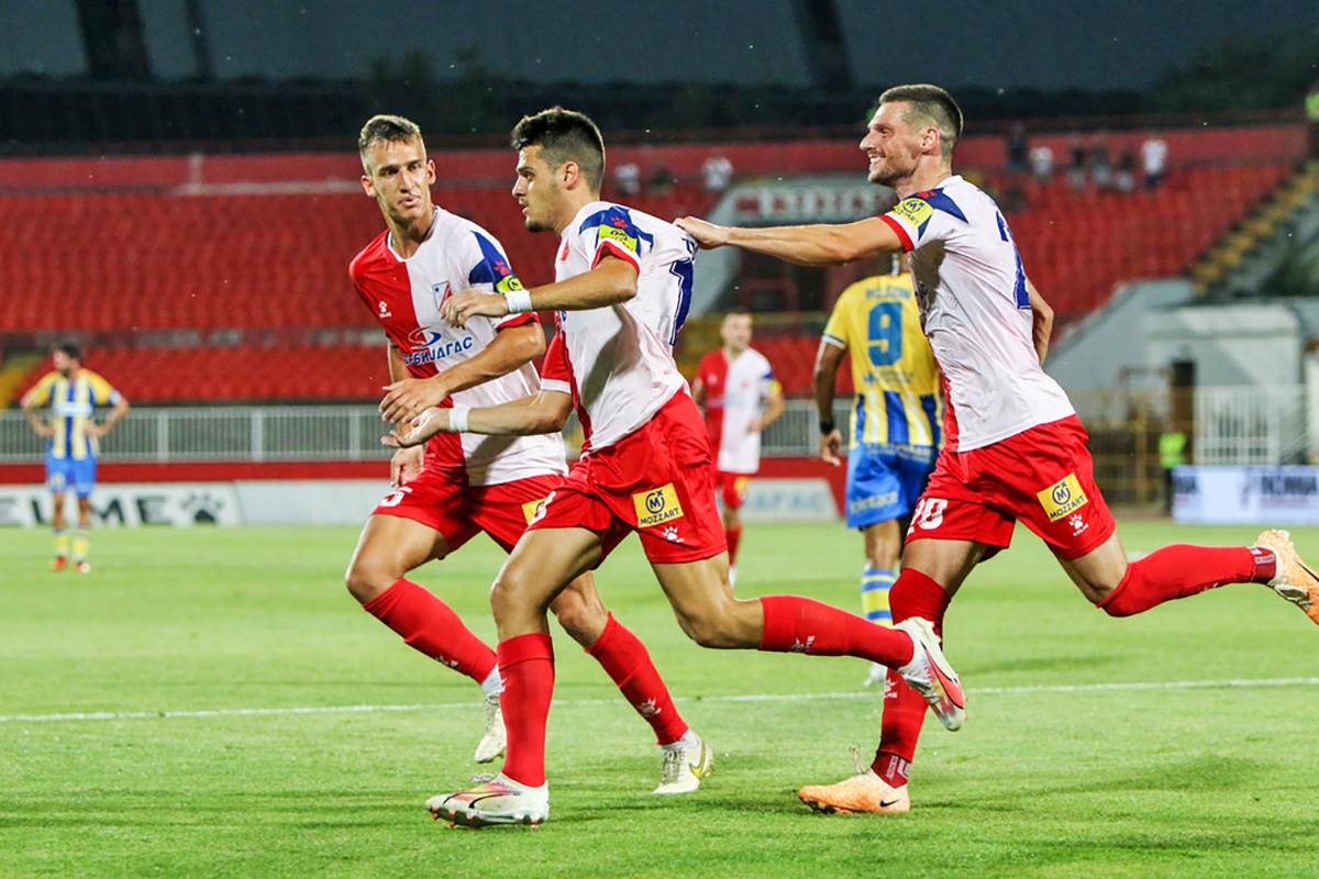 Vojvodina Apoel (10).jpg