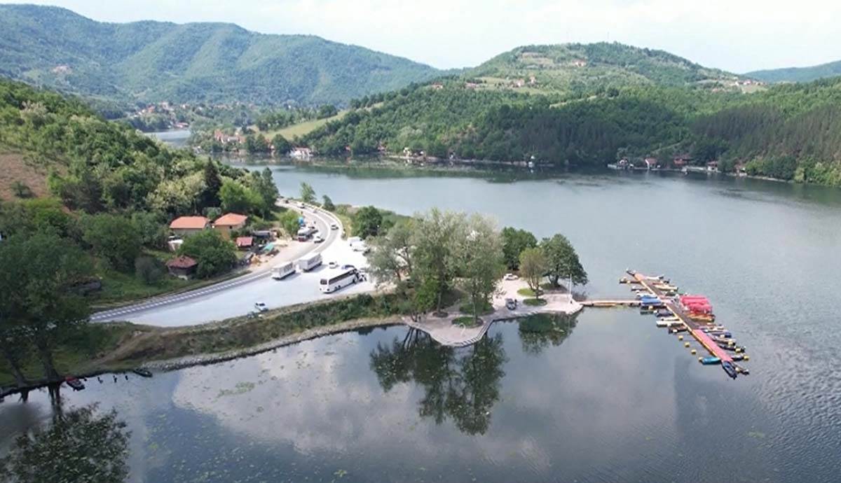 Kapetan Bele Lađe 4.jpg