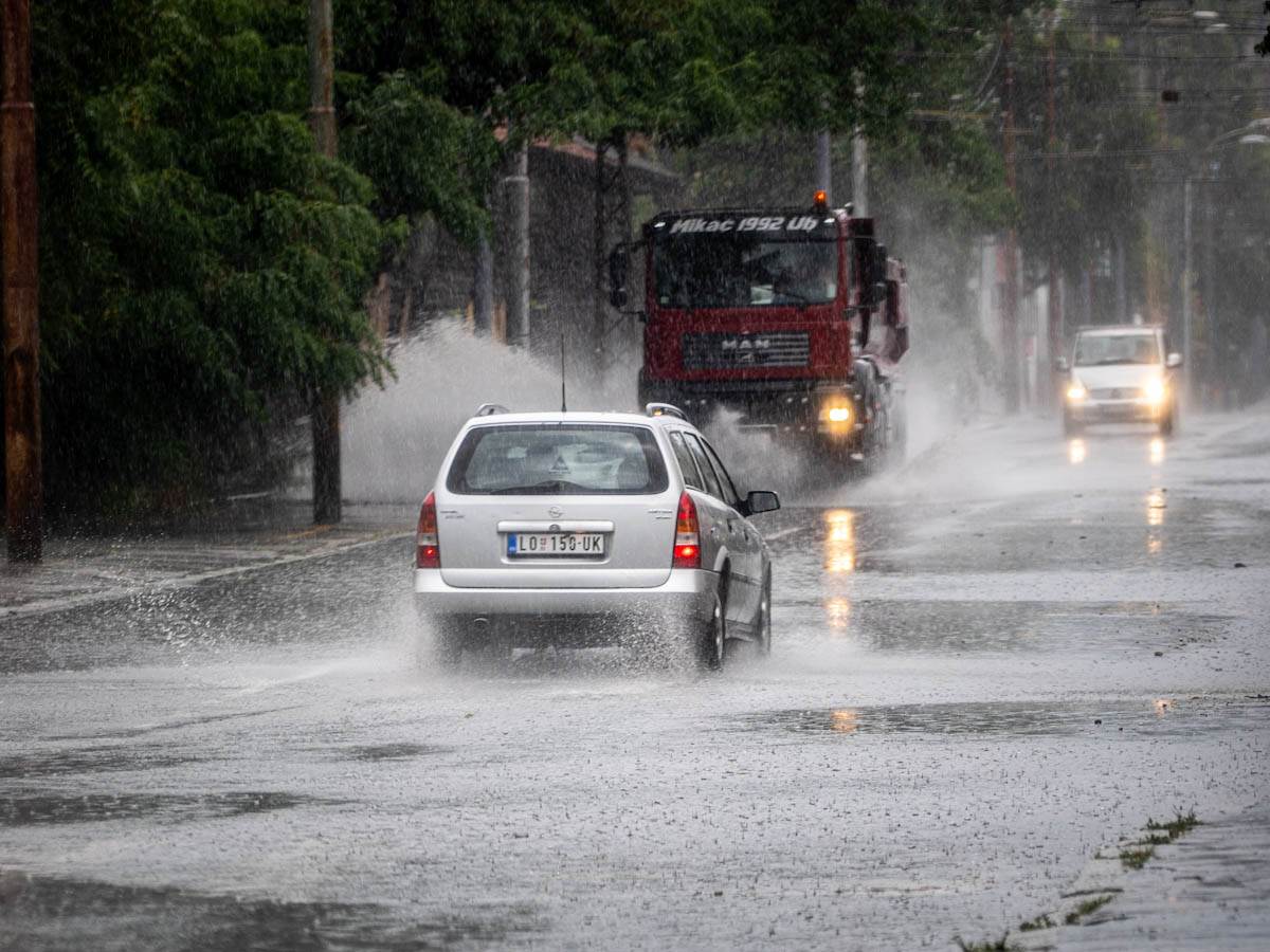 Poplavljena Dunavska ulica u Beogradu