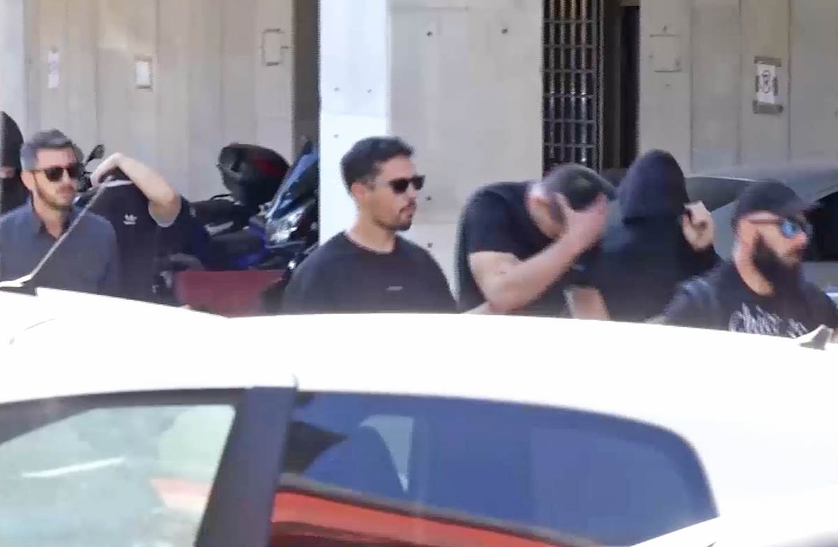 Navijaci Dinama Grcka (1).png