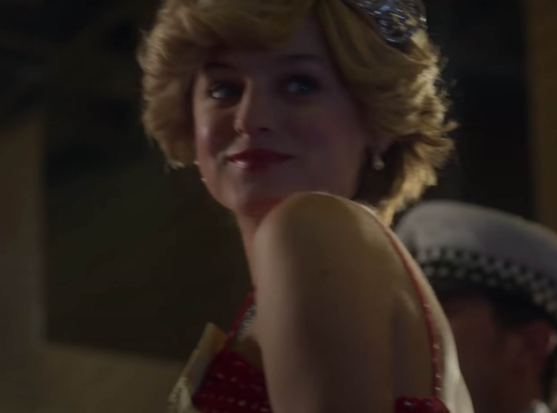 ema korin kao princeza dajana u seriji kruna 1.jpg