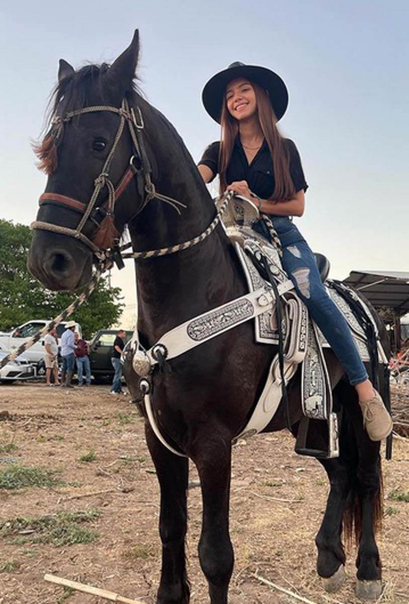 robless frenanda.jpg