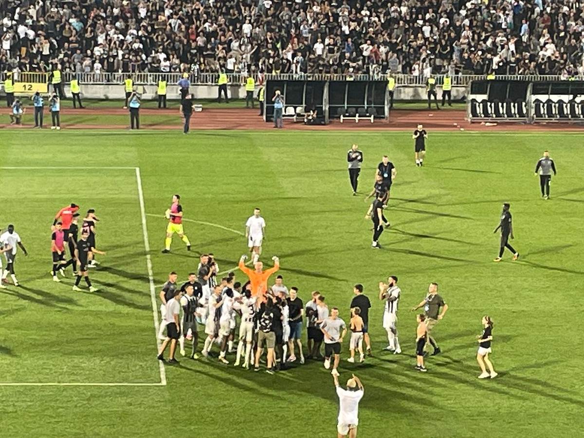 Partizan  pobeda.jpg