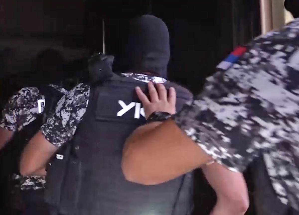 Uhapšeno 7 osoba u Kraljevu i Loznici zbog pranja novca i prevare