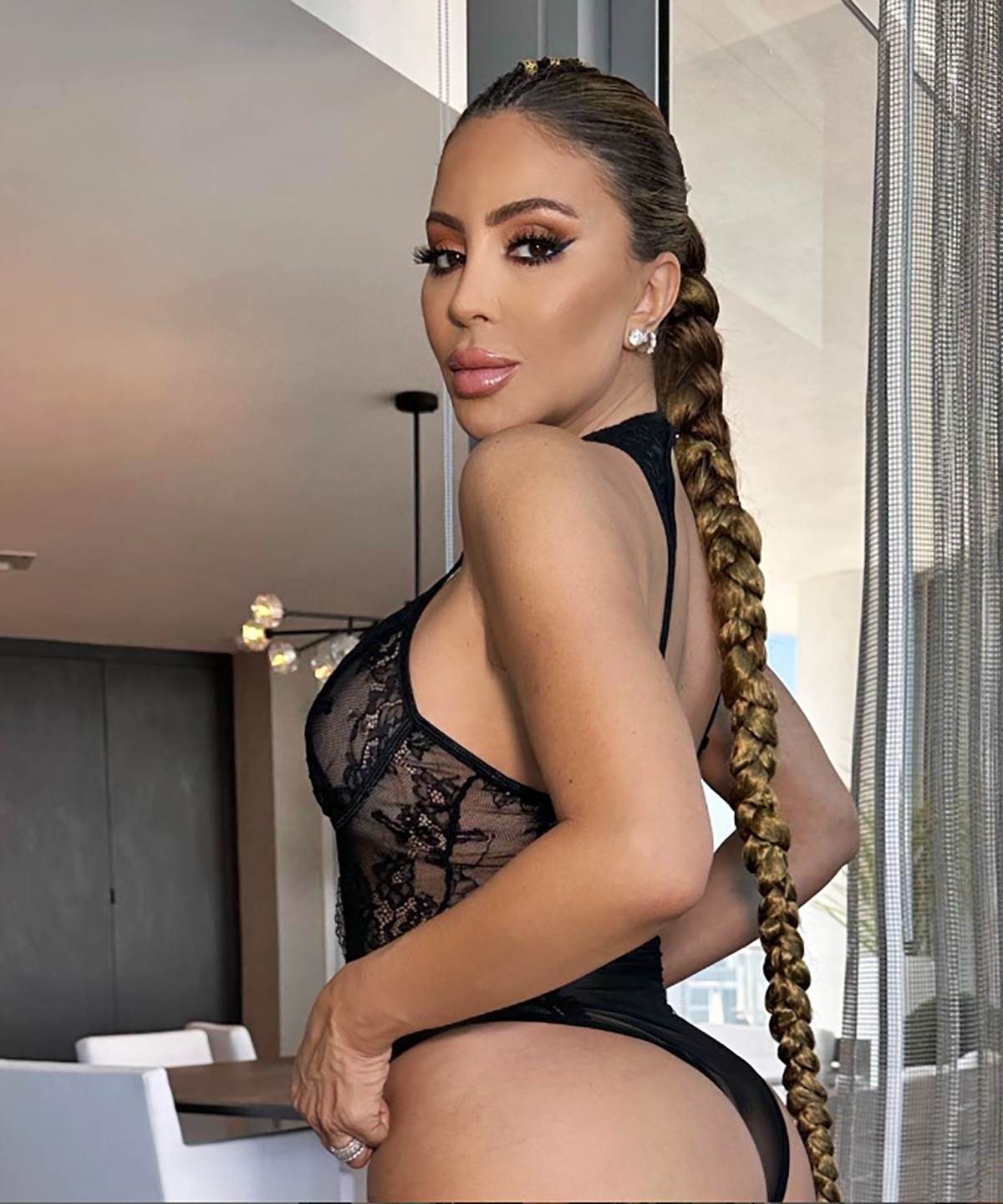 Larisa Pipen (4).png