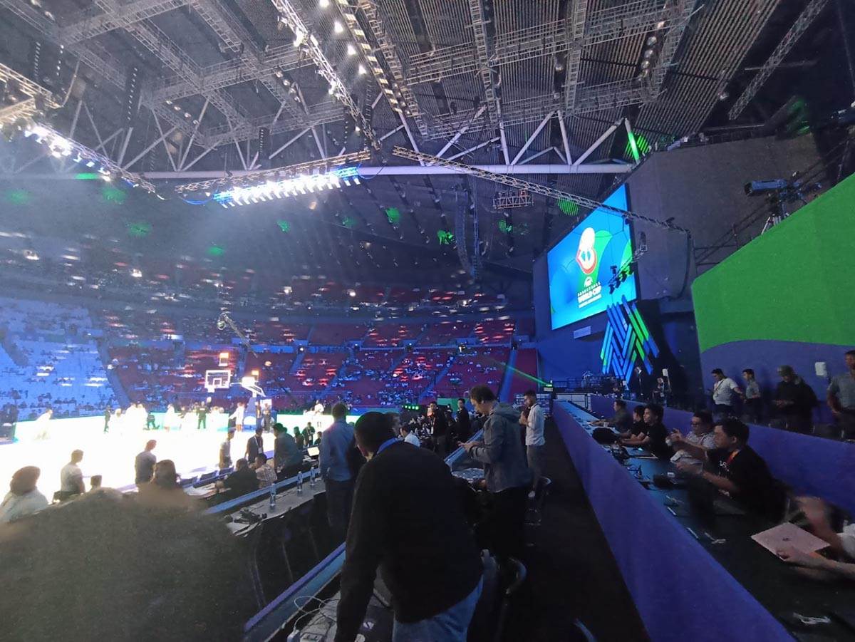 Filipino Arena unutra (2).jpg