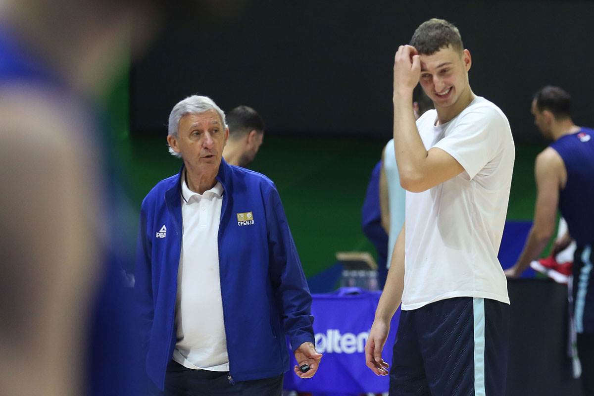 Trening Srpske reprezentacije košarka (14).jpg