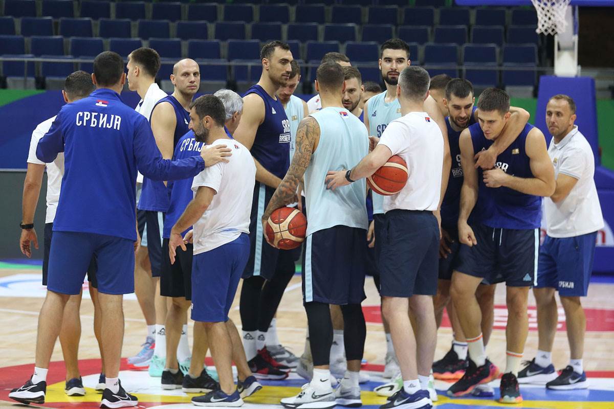 Trening Srpske reprezentacije košarka (13).jpg