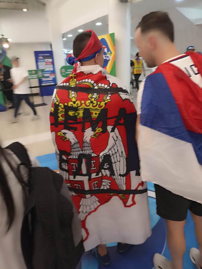 Navijači Srbije se okupili pred meč sa Kinom