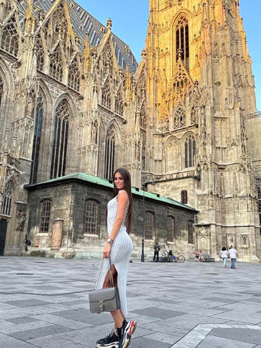 Đorđe Petrović u Čelsiju sa lepoticom Đinom