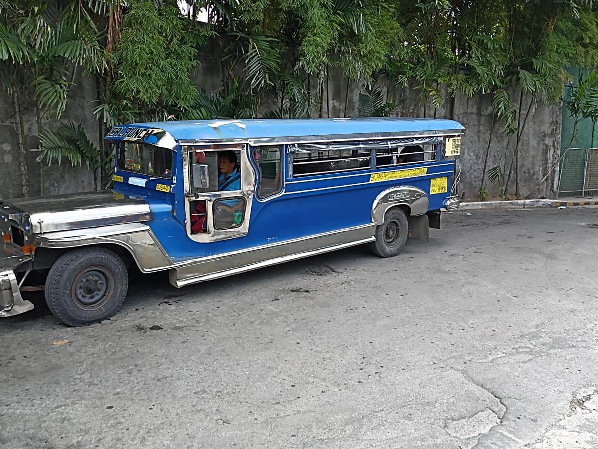 Džipni, Manila 12.jpg