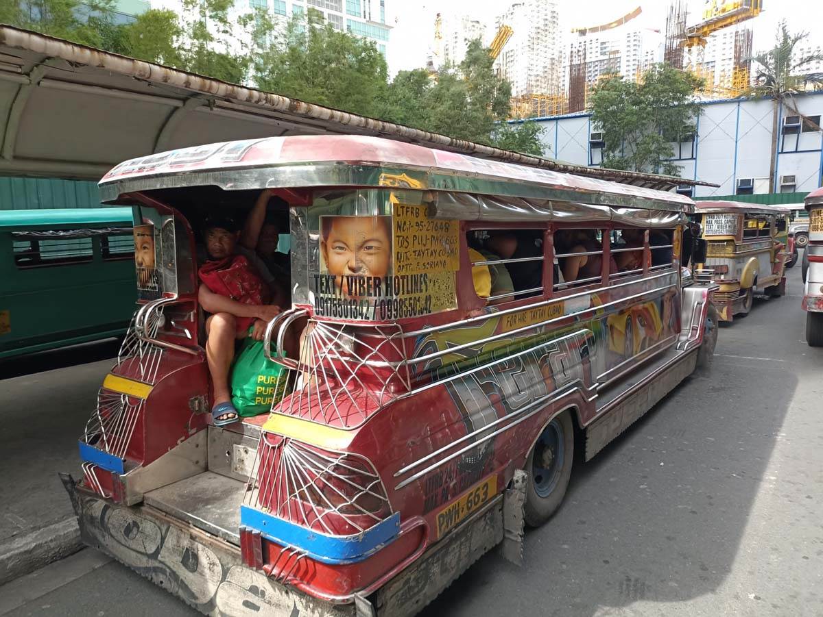 Džipni iznutra 8.jpg