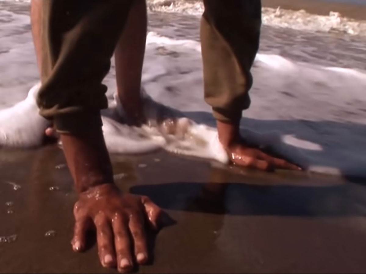 Zabačeno selo gde ljudi hodaju na sve četiri (1).jpg