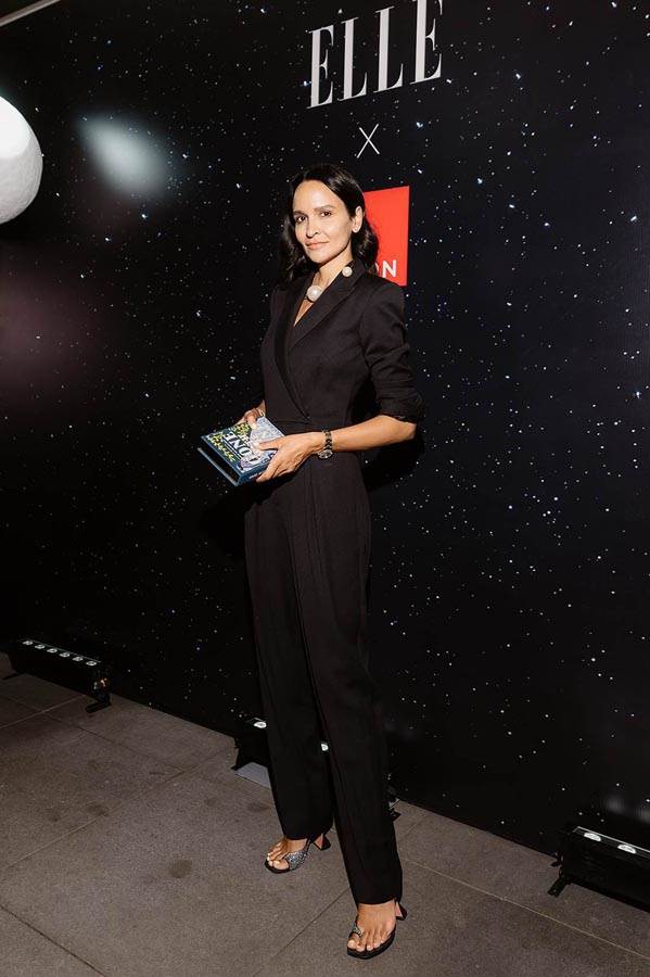 ZAVIRITE U MAGIČNU ATMOSFERU ELLE X AVON EVENTA: Sinoć je ekskluzivno predstavljen novi Far Away Beyond The Moon parfem 