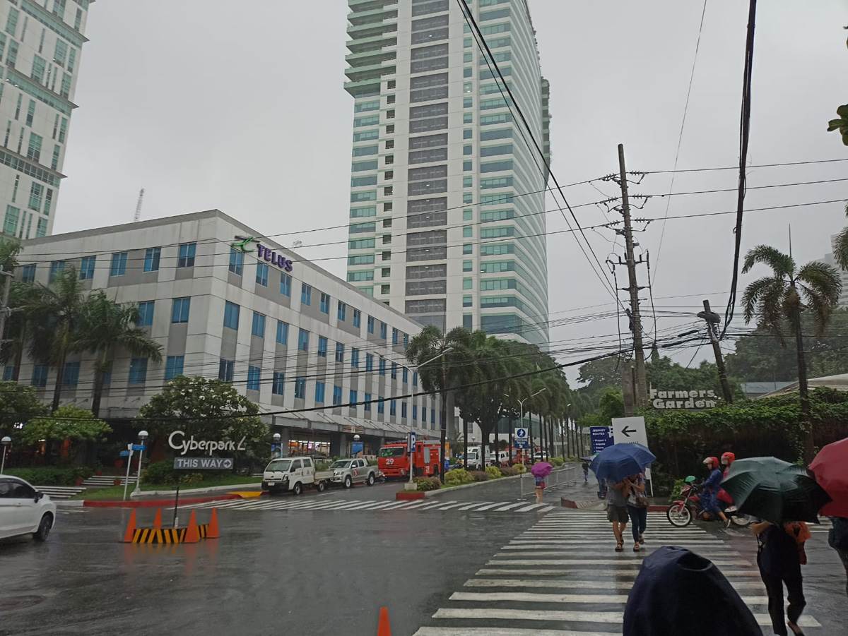 Kiša na Filipinima  (10).jpg