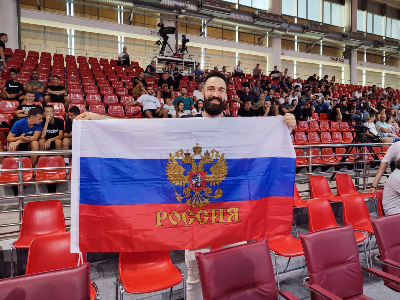 ruska zastava laktasi.jpg