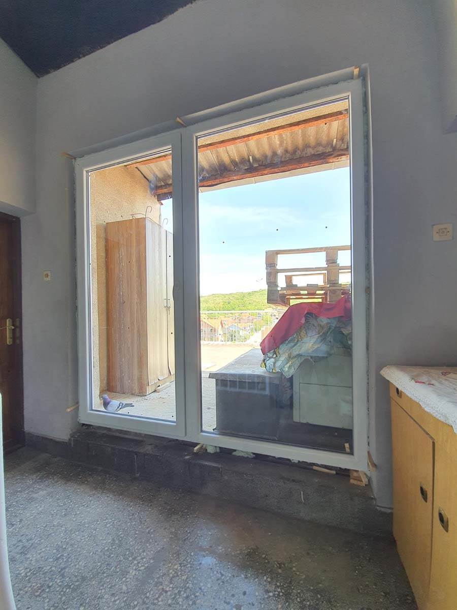 Renoviranje solitera pre i posle 8.jpg