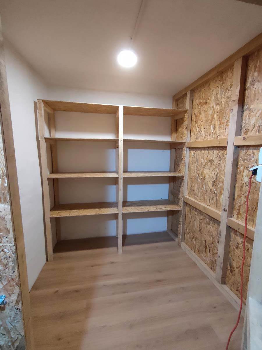 Renoviranje solitera pre i posle 10.jpg