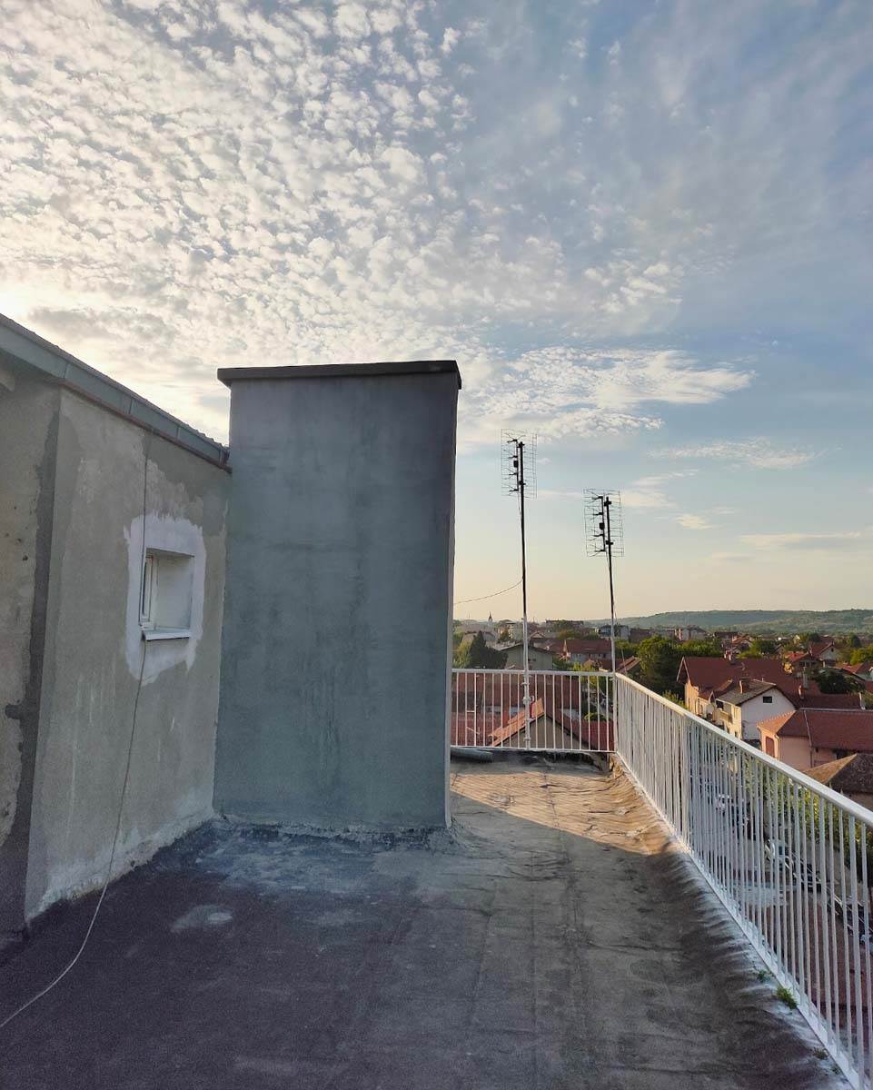 Renoviranje solitera pre i posle 13.jpg