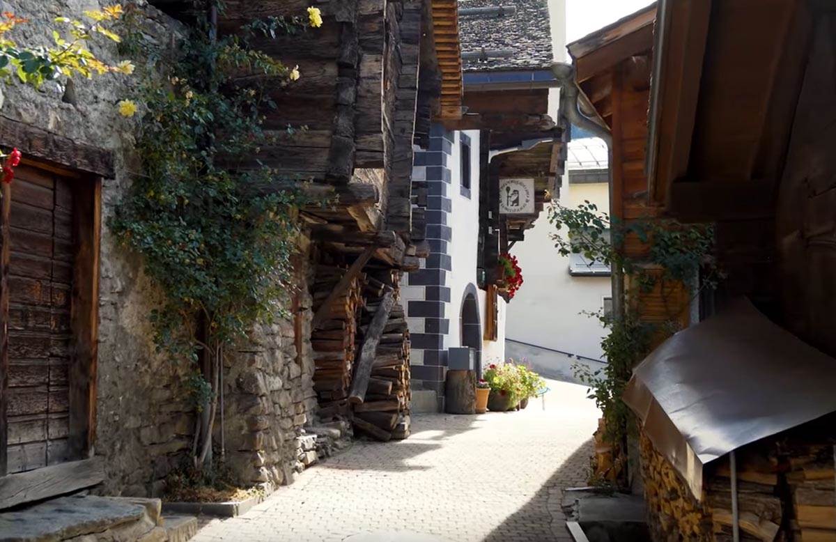 Screenshot 2023-09-15 223109.jpg