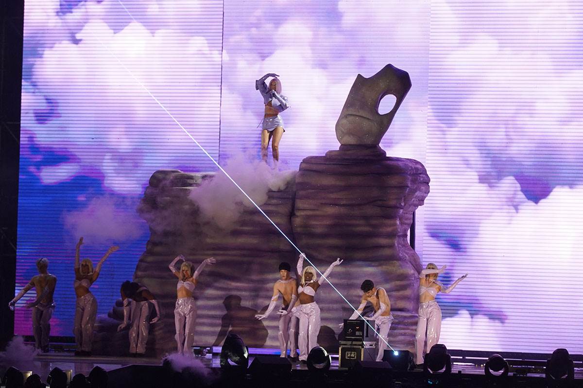 Jelena Karleuša koncert (5).jpg