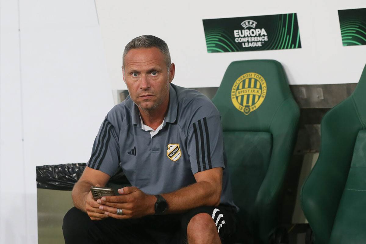 Fudbaleri Čukarićkog (34).jpg