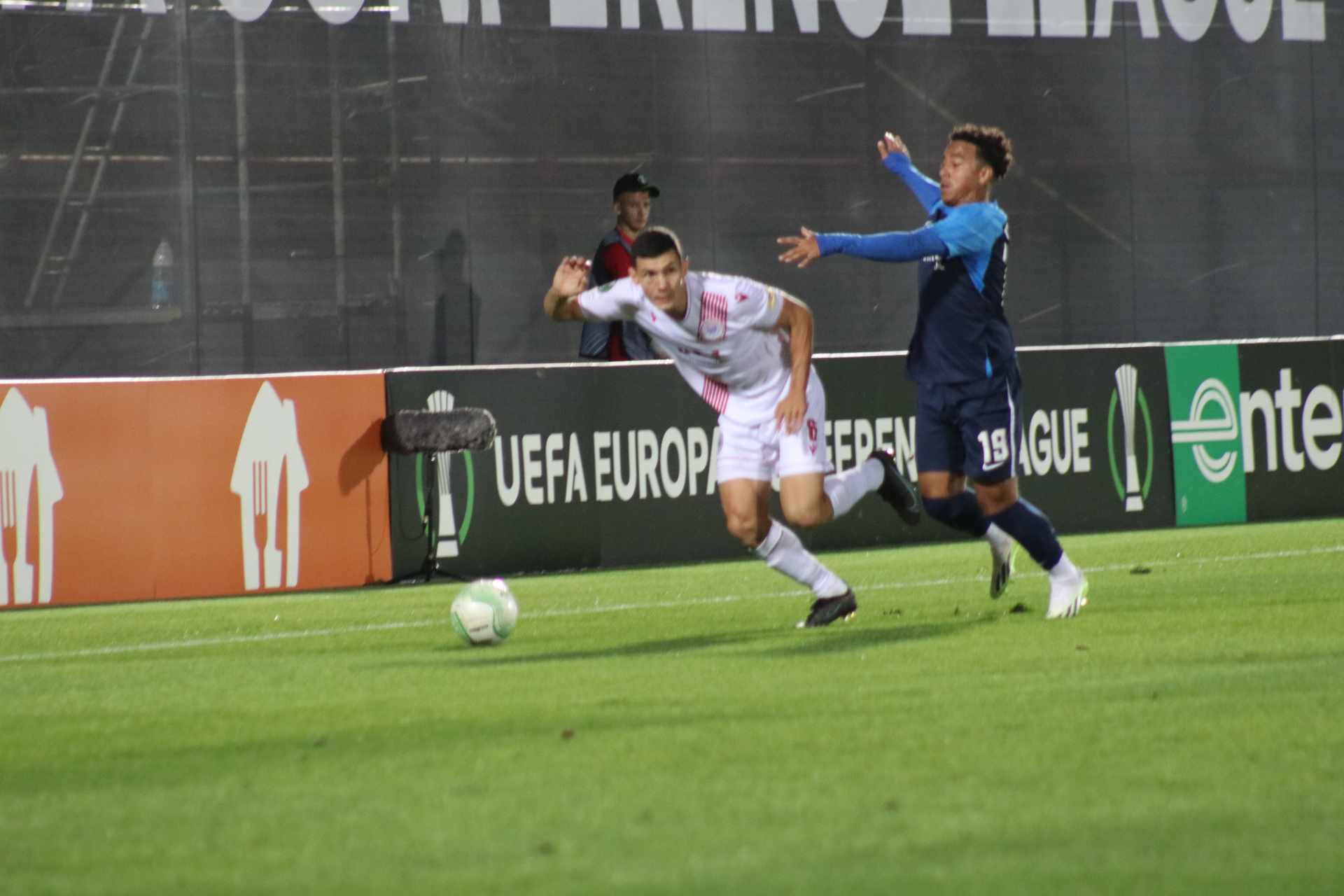 Prekinut meč zbog skandiranja Slobodanu Praljku