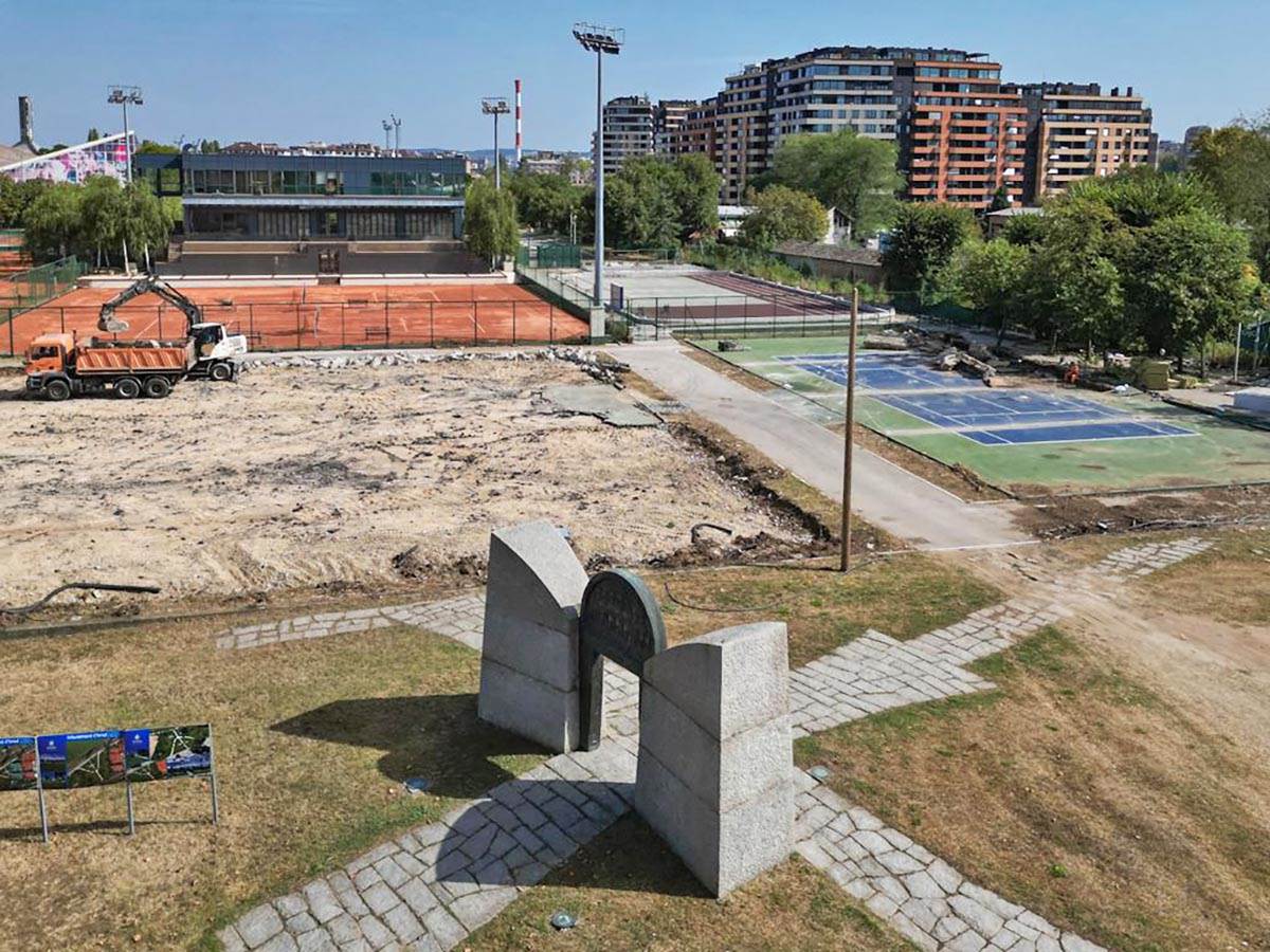 rusenje terena 25. maj (9).jpg