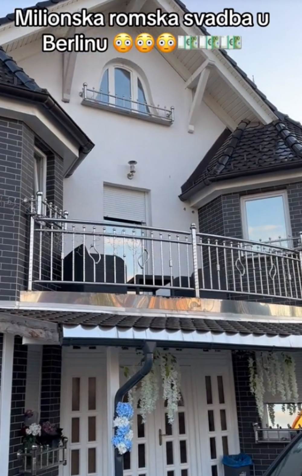 Sandra Afrika Mile Kitić svadba u Berlinu.jpg