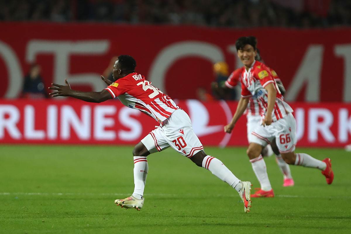 Mitar Mrkela posle meča Crvena zvezda Jang bojs u Ligi šampiona