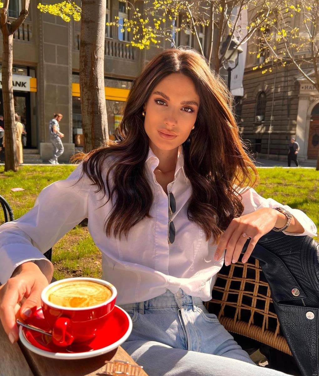 Nataša Derikonja1.jpg