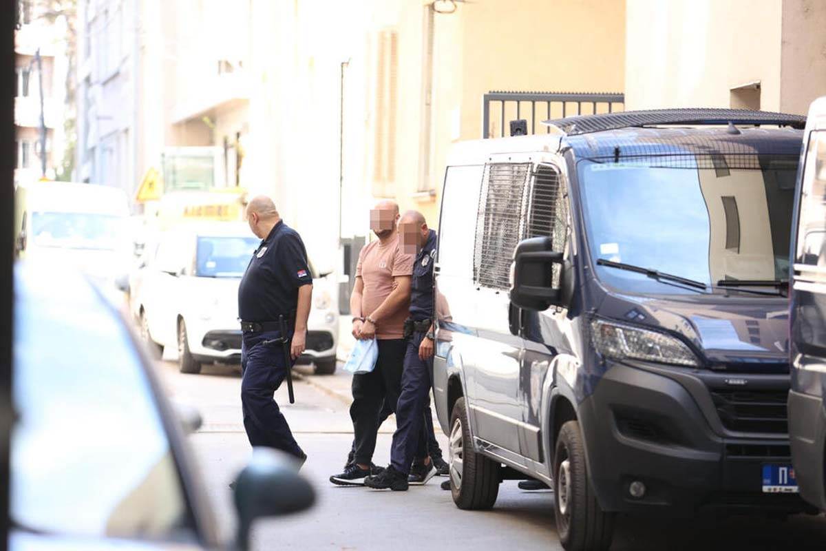 Siledžija koji je hteo da baci ženu sa terase 5.jpg