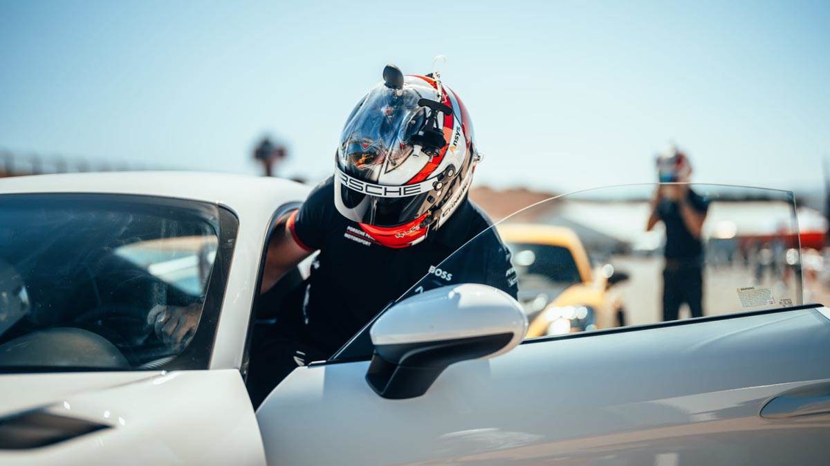 Vožnja po legendarnoj stazi Laguna Seca u Kaliforniji