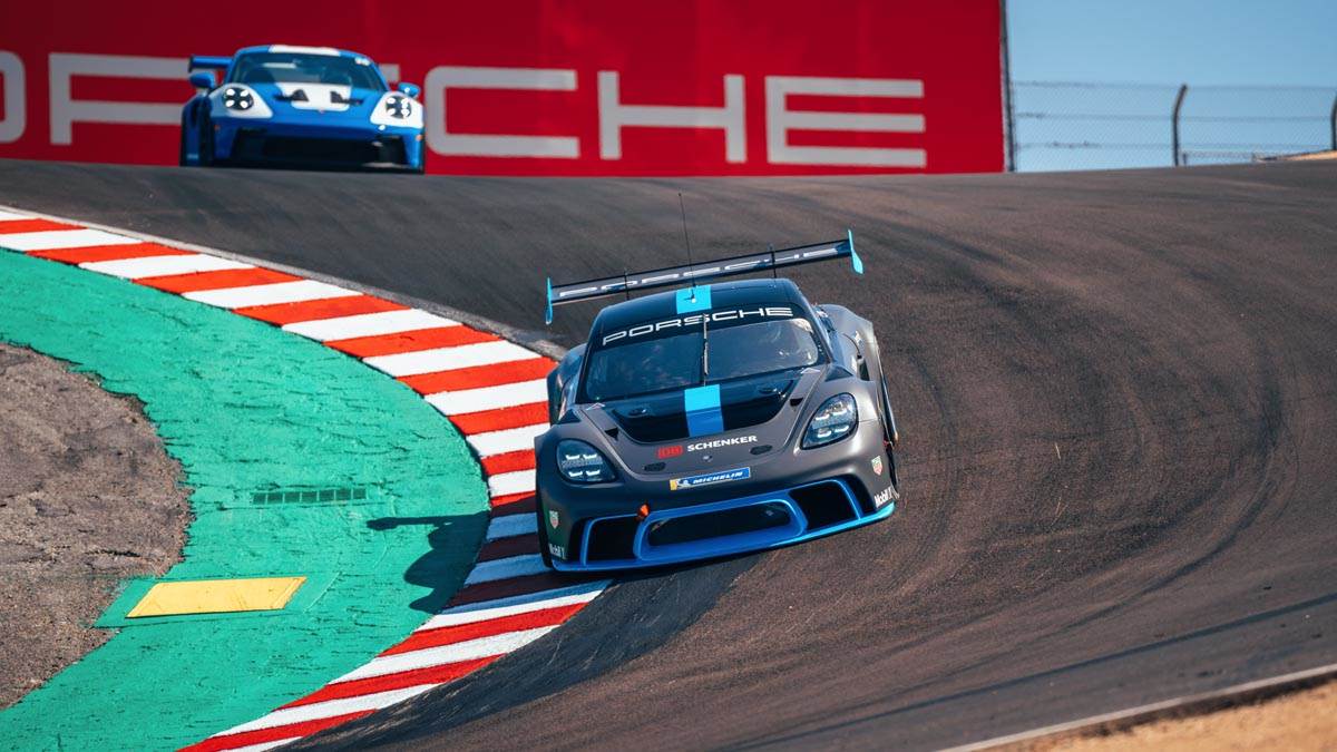 Rennsport_7_Atmosphere-3_RP - 17.jpg