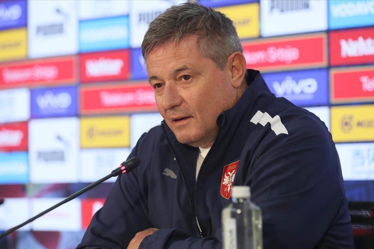 Dragan Stojković Piksi, Konferencija 3.jpg