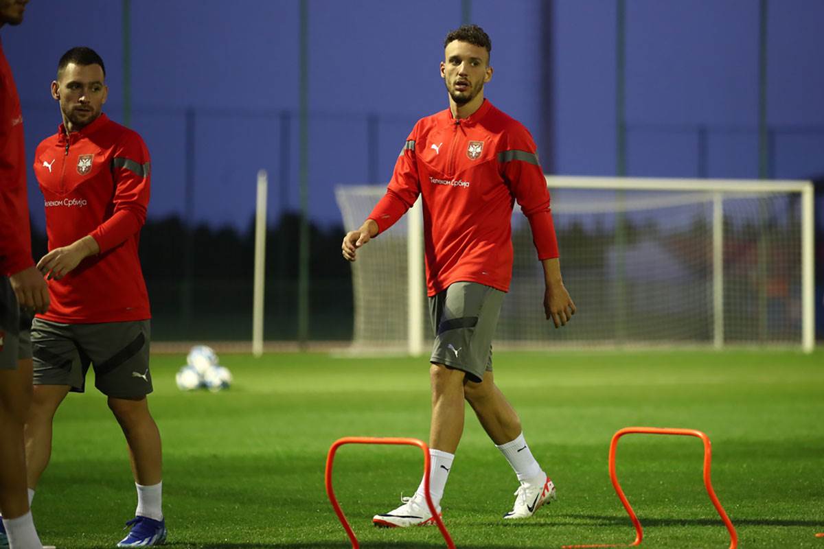 Fudbal trening (6).jpg