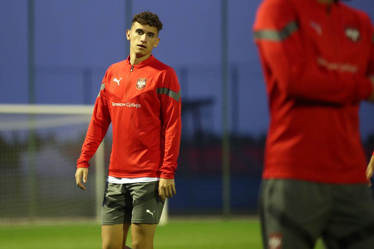 Fudbal trening (4).jpg