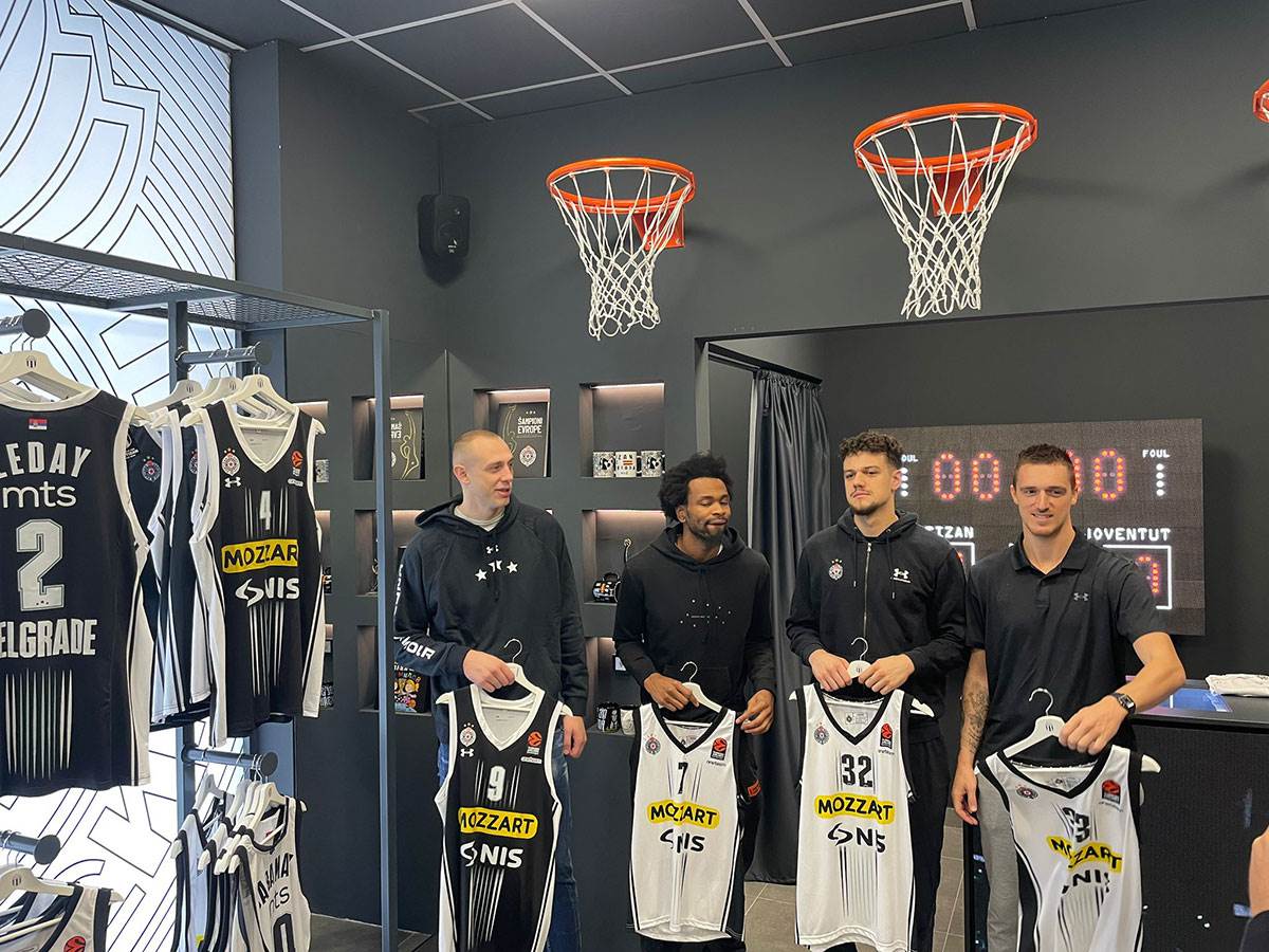 Kevin Panter o atmosferi na utakmicama Partizana i Crvene zvezde i odnosu sa Lesorom