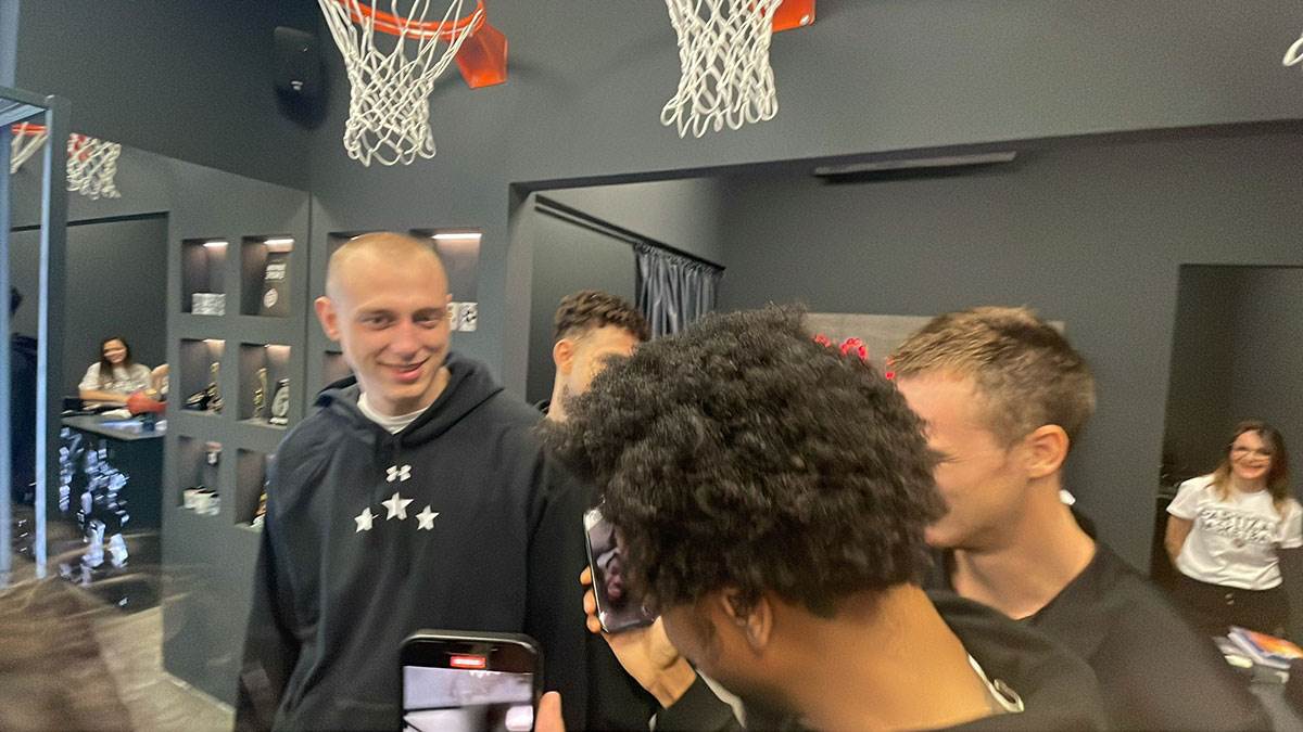 Panter zove Lesora (3).jpg