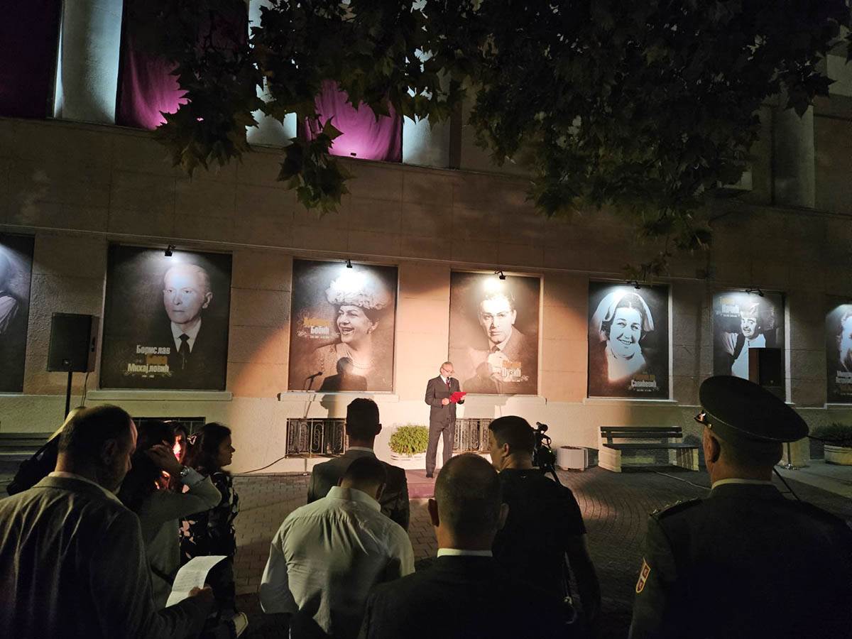 Kruševačko pozorište (1).jpg