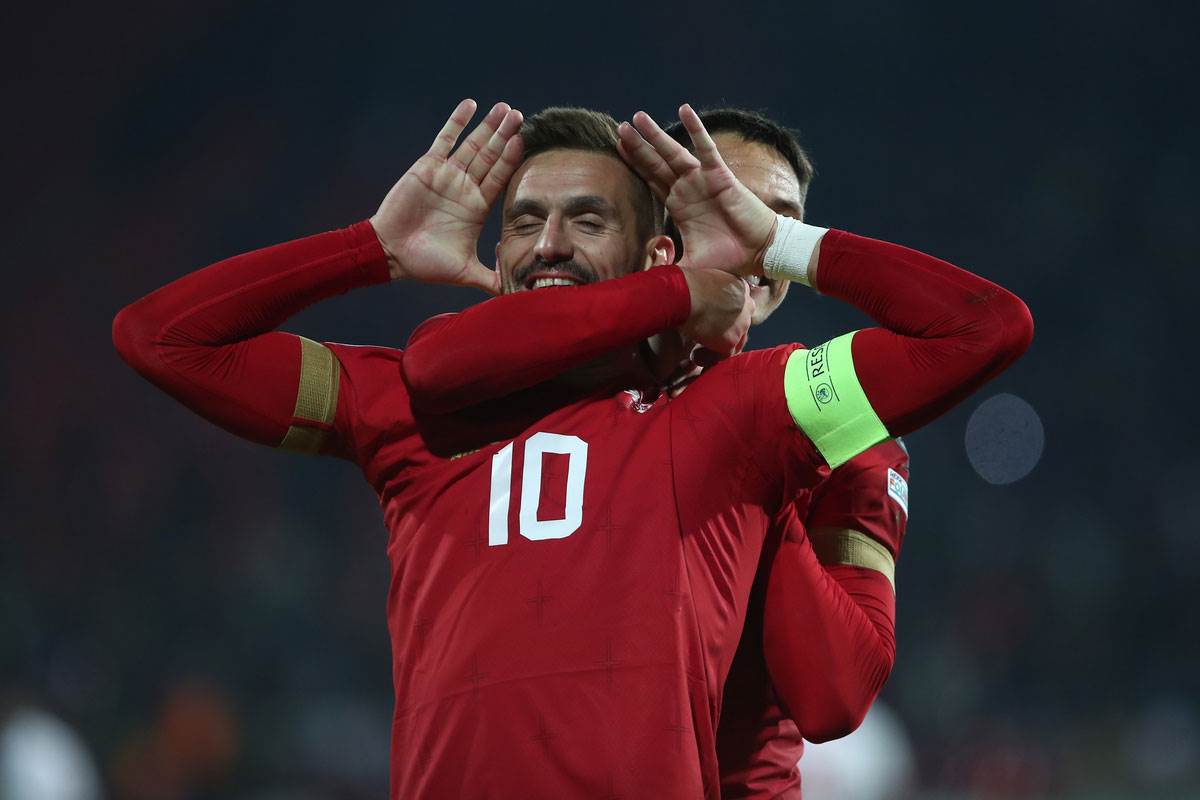 Dušan Tadić se skinuo go i pokazao trbušnjake izjava Srbija Crna Gora 