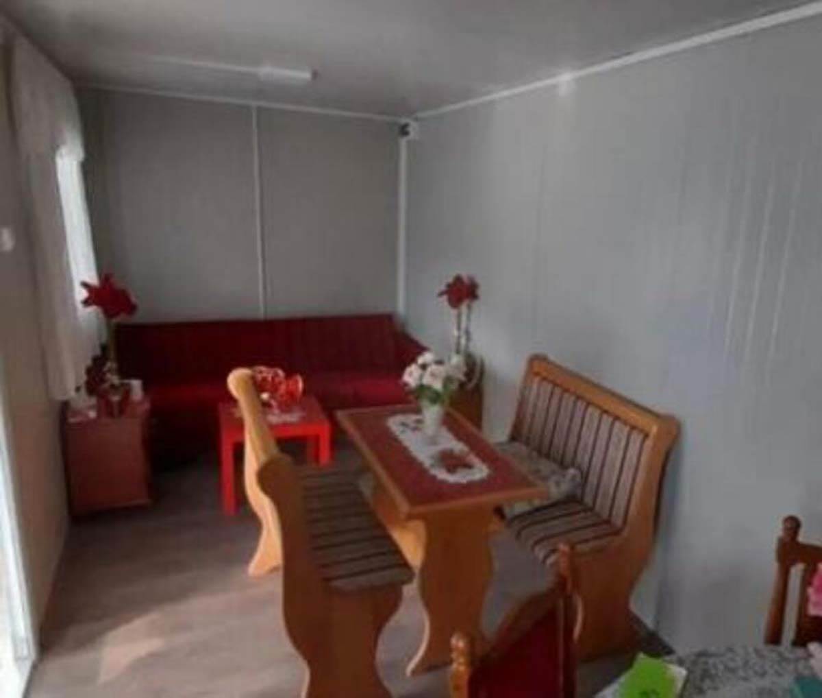 Kuća na prodaju 9.jpg