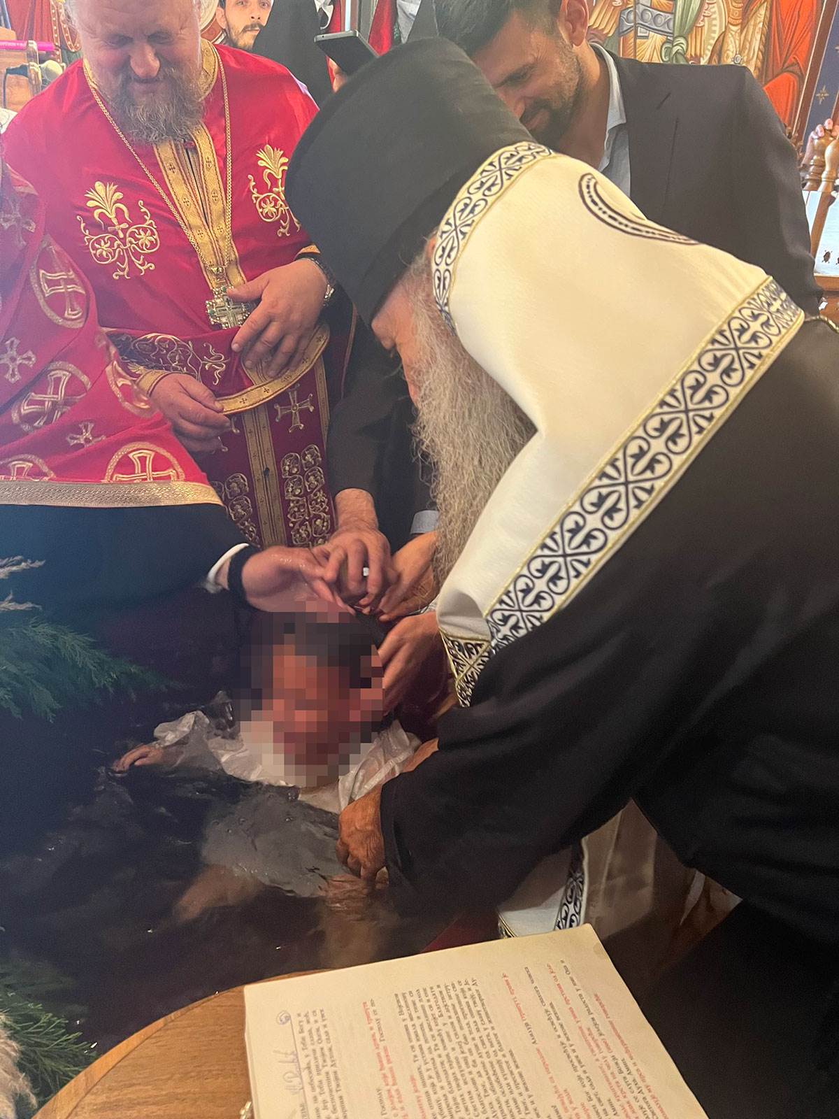 Krštenje Stefana i Tare Đković (3).jpg