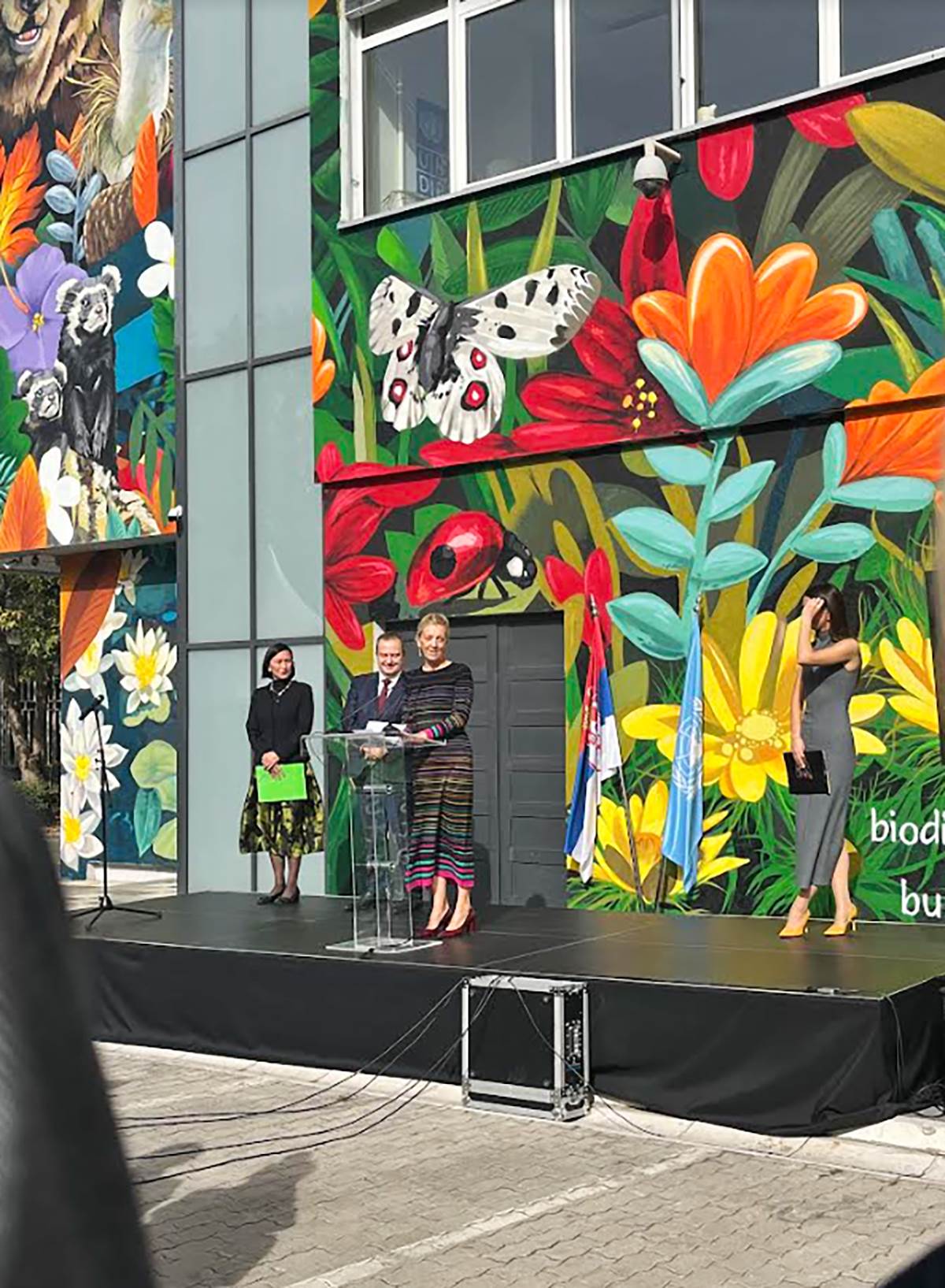 Ujedinjene nacije u Srbiji obeležavaju Dan UN otkrivanjem murala o biodiverzitetu Srbije 