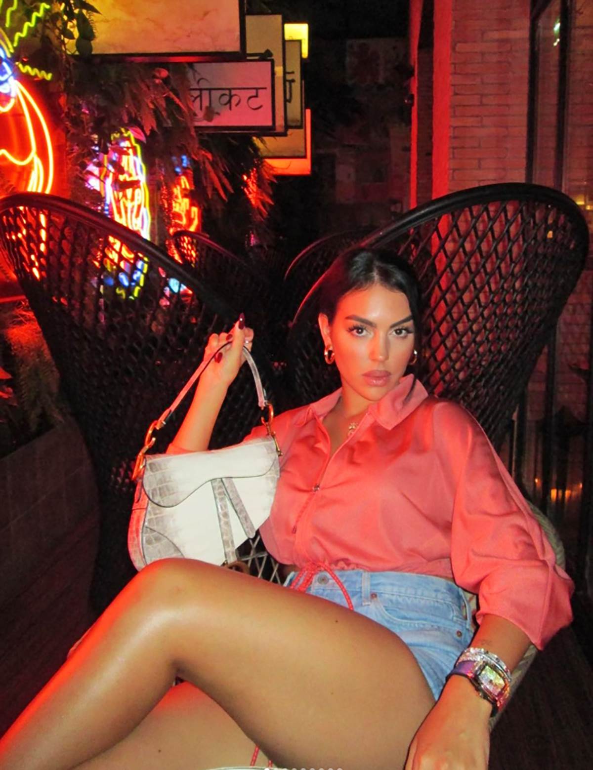 Georgina Rodrigez (9).png